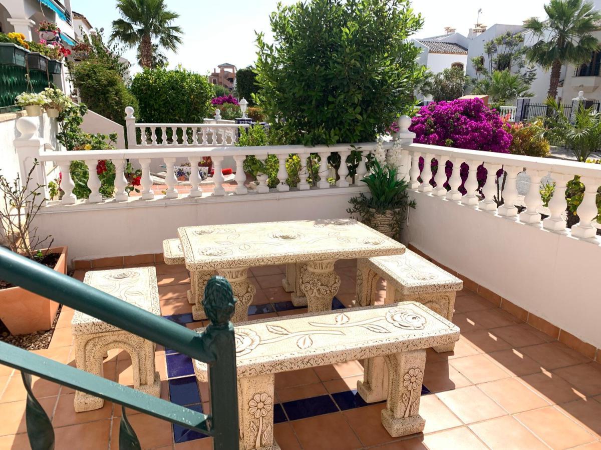 Villamartin, Lovely 2 Bed House, Short Walk To The Plaza. Ориуэла Экстерьер фото